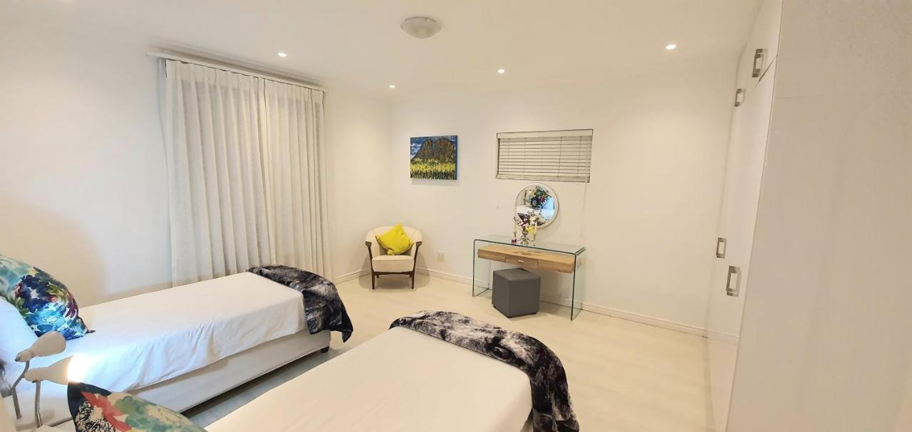 Villa Parisienne Modern Guest House Kapsztad Zewnętrze zdjęcie